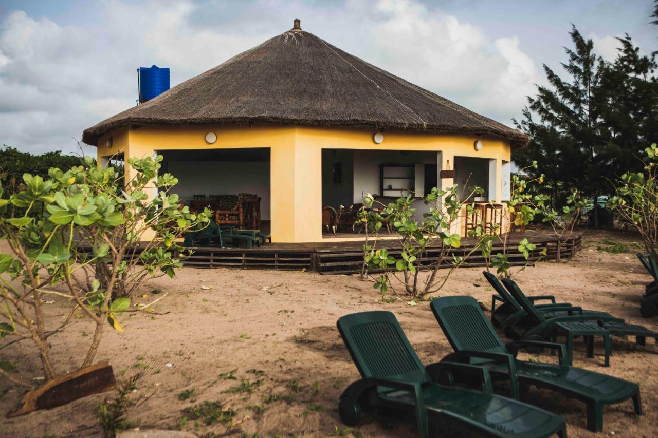 Bees Mouth Gambia Hotel Sanyang Exterior photo
